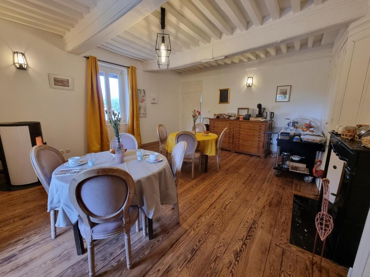 Le Manoir- Cluny Bed & Breakfast ภายนอก รูปภาพ