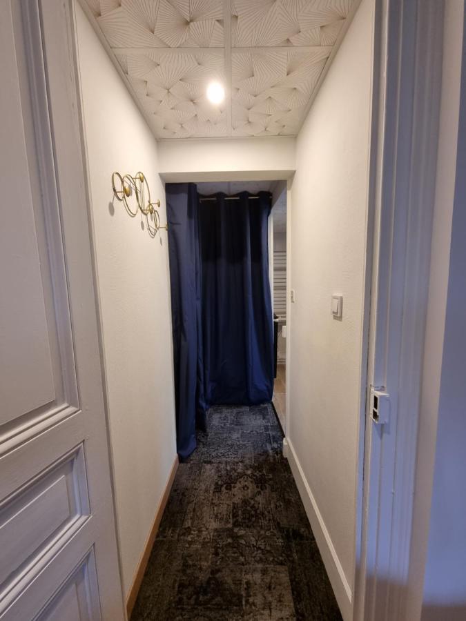 Le Manoir- Cluny Bed & Breakfast ภายนอก รูปภาพ